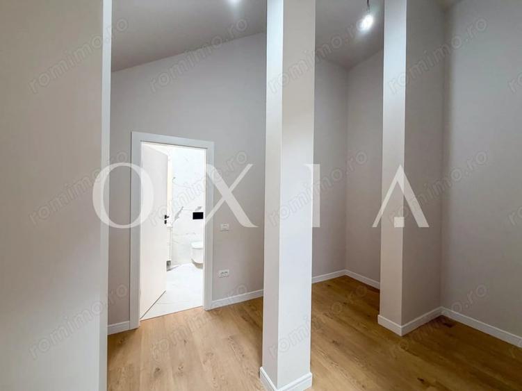 Apartament cu 3 camere semidecomandat în Complex Studențesc