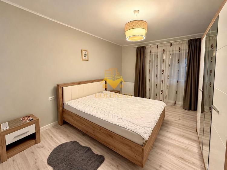Apartament cu 3 camere decomandat, mobilat în Florești