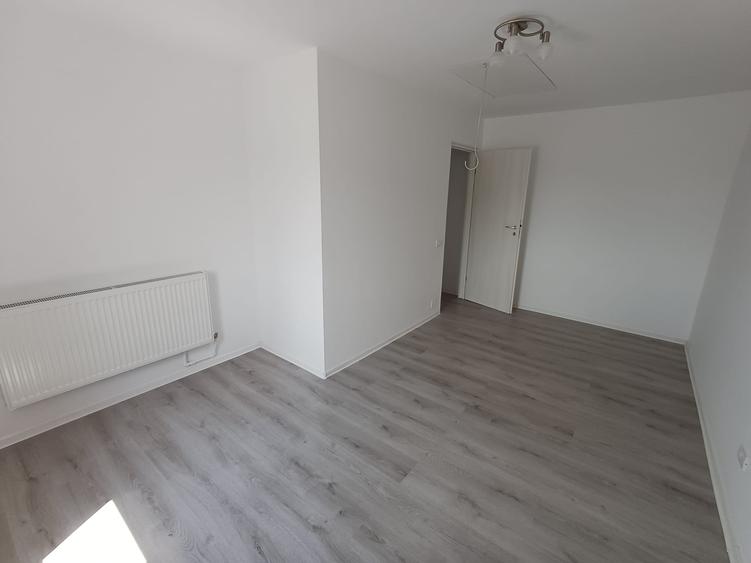 Apartament cu 2 camere semidecomandat în Titan