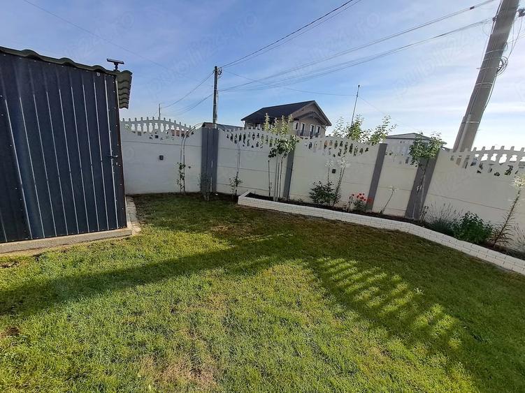 Casă cu 3 camere cu Teren 272 Mp în Sânandrei