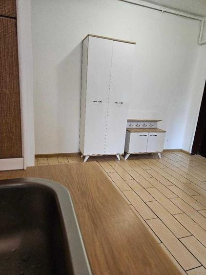 Apartament cu 2 camere decomandat în Obor