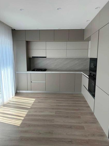 Apartament cu 3 camere decomandat în Sântana de Mureș