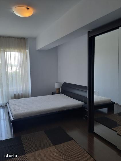 Apartament cu 3 camere în Plopilor