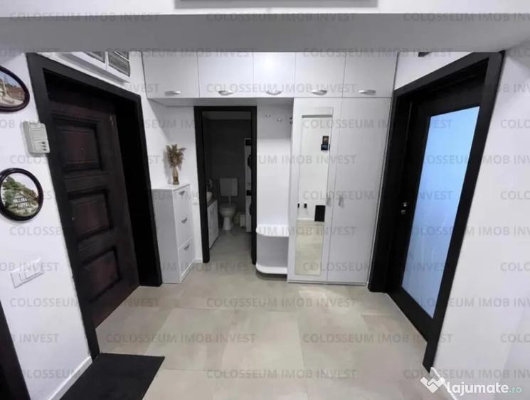 Apartament cu 3 camere decomandat în Răcădău