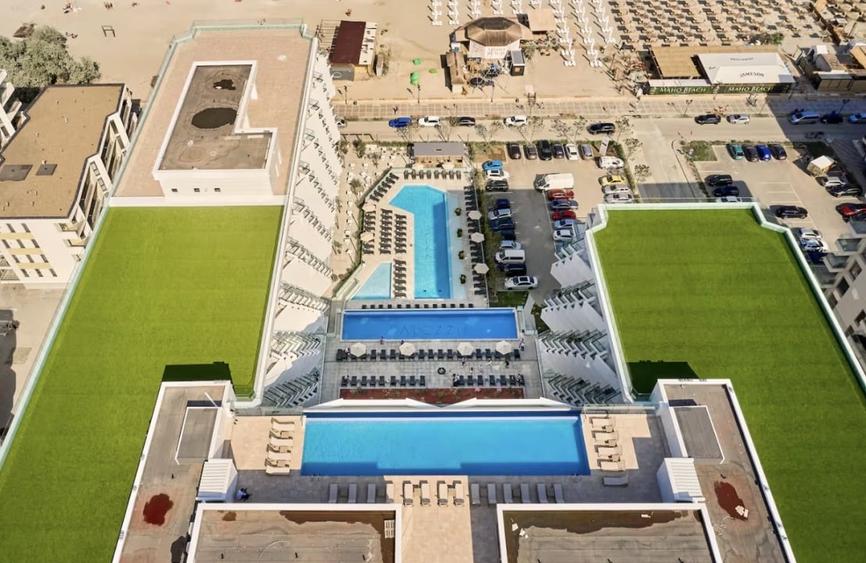 Apartament cu 2 camere semidecomandat, mobilat în Mamaia