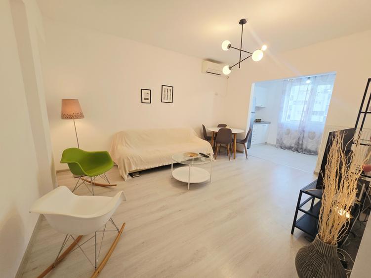 Apartament cu 2 camere semidecomandat în Militari