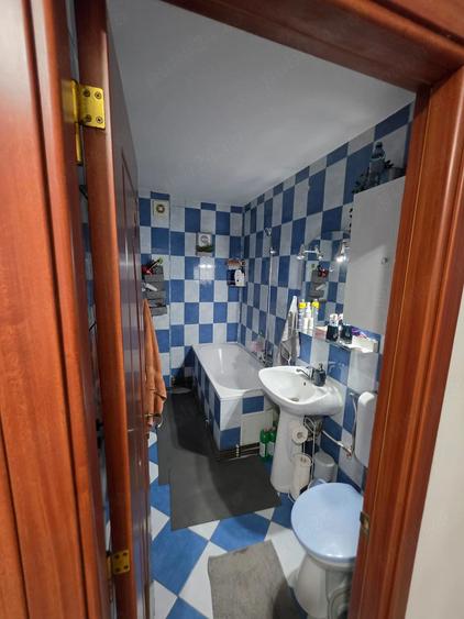 Garsonieră decomandată în Central