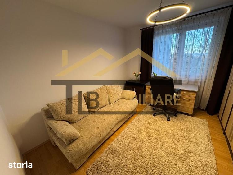 Apartament cu 2 camere decomandat în Cornișa