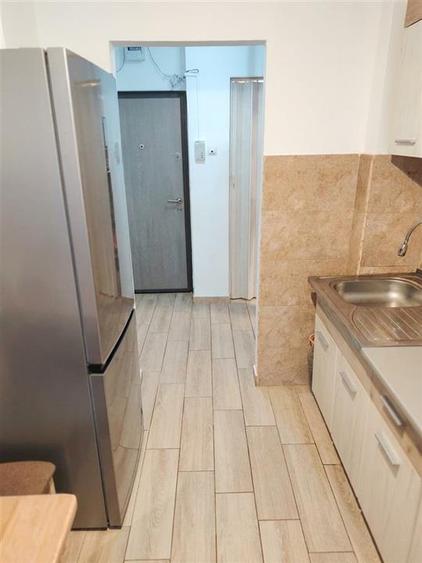 Apartament cu 2 camere semidecomandat în Rogerius