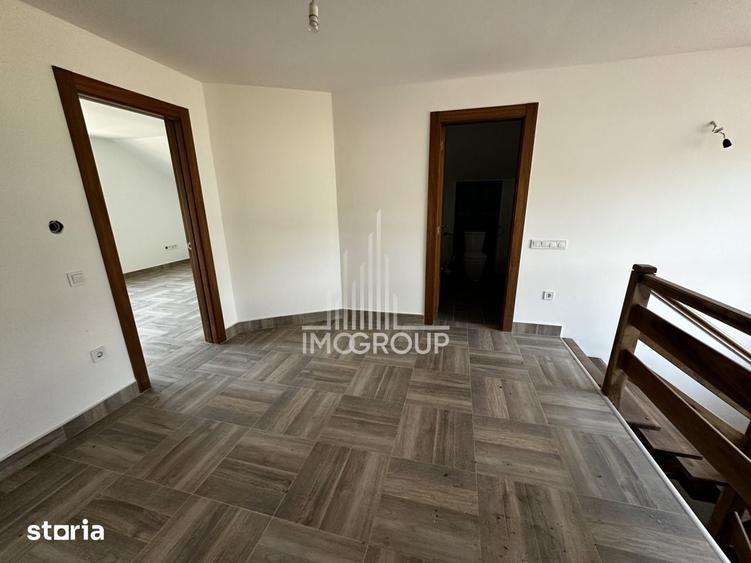 Casă cu 4 camere cu Teren 1523 Mp în Apahida