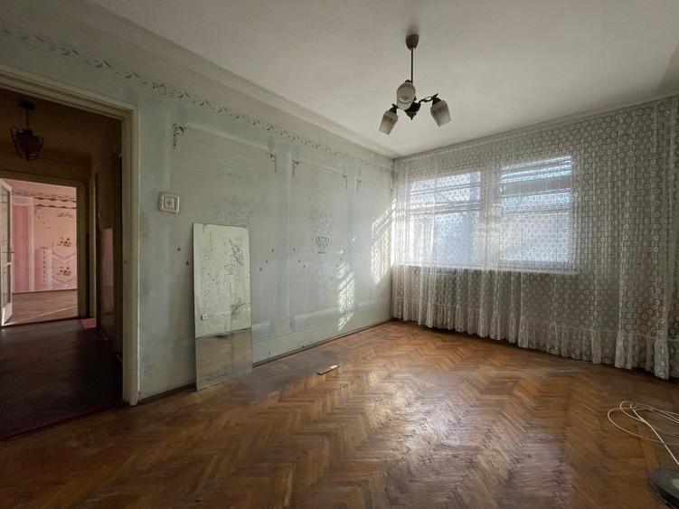 Gara- Bd. Ferdinand, apartament cu 2 camere decomandate, liber, vedere spre parc - 7