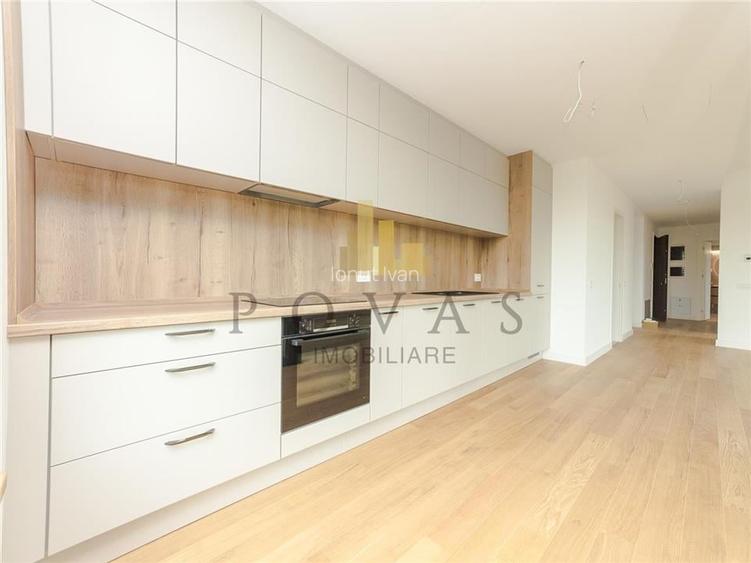 Apartament cu 4 camere semidecomandat în Iancu Nicolae Apartament cu 4 camere semidecomandat în Iancu Nicolae