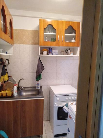 Garsoniera in stare buna Crinul de Padure Parc Drumul Taberei - 4