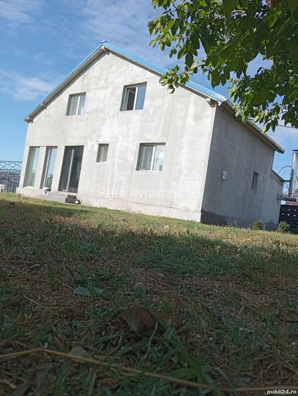 Vand vila p+ mansarda la Mare, cu teren 1000 m patra?i in proprietate(65000 ) Vand vila p+ mansarda la Mare, cu teren 1000 m patra?i in proprietate(65000 )
