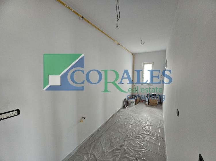 Asfalt. Toate utilitatile. Garaj. Suprafata utila generoasa - 13