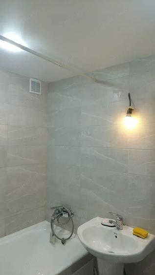 Ofer spre vanzare un apartament de 2 camere in zona Drumul Taberei - 4