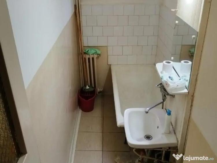 Apartament cu 2 camere decomandate -Etaj 3 Zona George Enescu - Piata - 5