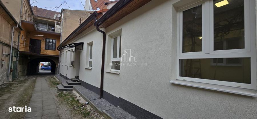 Spatiu comercial de inchiriat in centrul orasului Sighisoara - 1