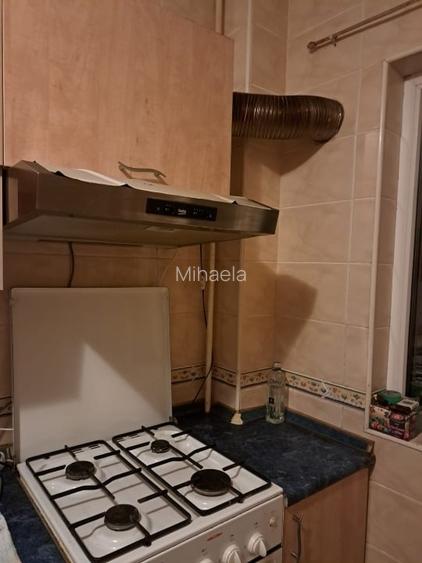 Ofer spre inchiriere ap 2 camere decomandat sector 1