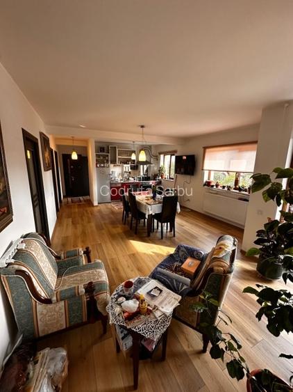 Apartament de 3 camere, 75,85mp cu gradina de 120mp si cu parcare, zona Campului