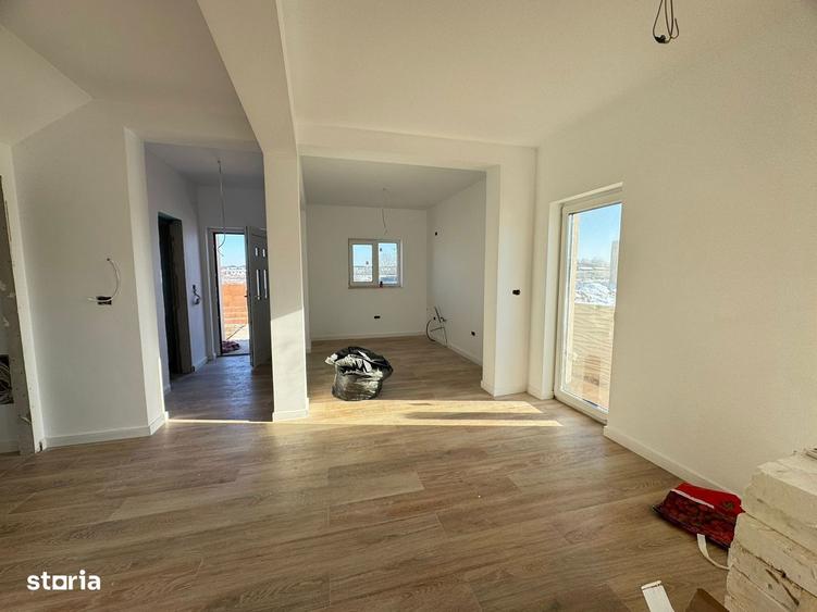 Duplex Superb in Mo?ni?a Noua, langa M.City LOCA?IE EXCELENTA! Comisio - 2