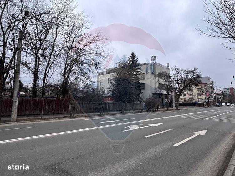 Teren pe Strada Jiului pentru dezvoltare rezidentiala/comerciala - 1