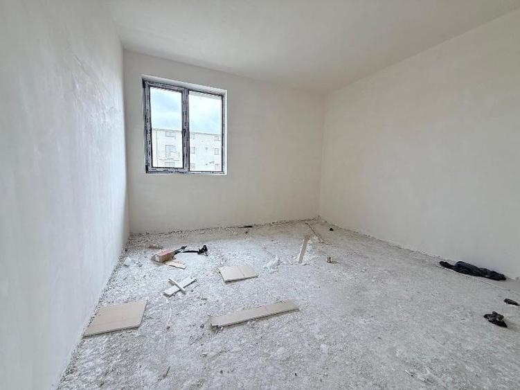 Casa - Duplex -  Prelungirea Ghencea-  Cartierul Latin -  155000E tva inclus - C - 18