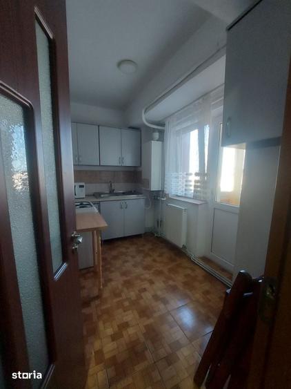Vanzare apartament 3 camere, zona centrala Targoviste - 9