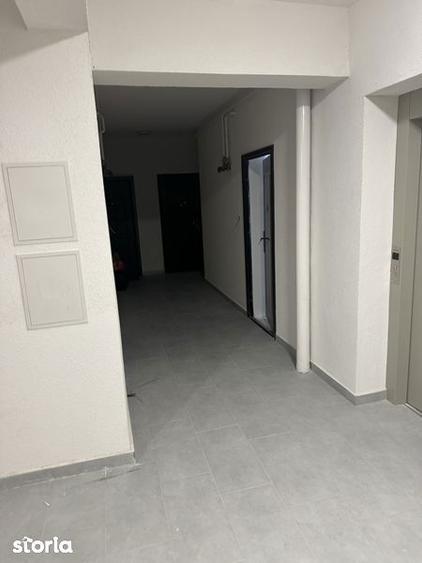 Direct proprietar- Vand urgent ap. 3 camere etaj 3- Rm. Valcea - 3