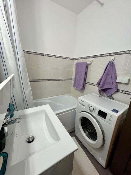 Apartament cu 2 camere decomandat în Doamna Ghica