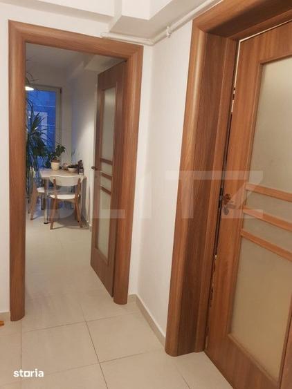 Apartament cu 3 camere semidecomandat în Central