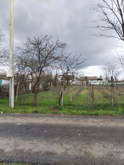 Vând teren intravilan comuna Baleni  - 2