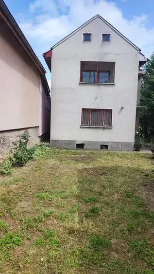 De vanzare, casa cu curte si gradina in Com. Viperesti, Jud. Buzau, la DN10 - 2