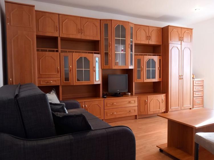 Garsoniera de inchiriat - 1