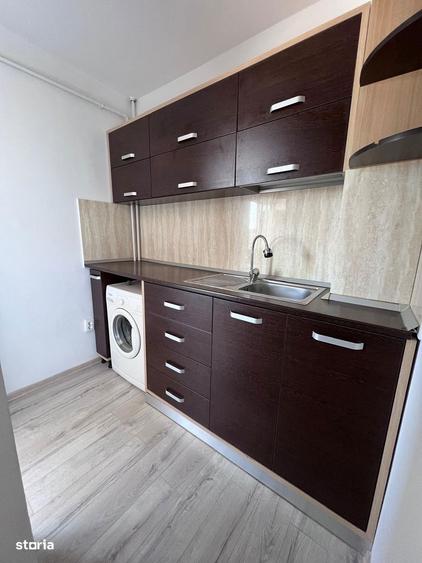 Garsoniera de vanzare Craiovei,renovata recent - 3