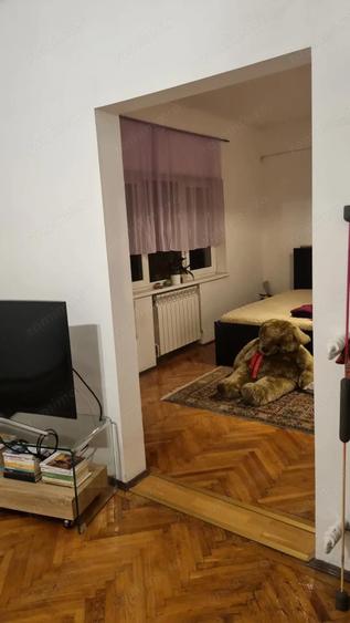 BRASADAS vinde ap 3 cam etaj 1/3 in zona Unirii. - 8