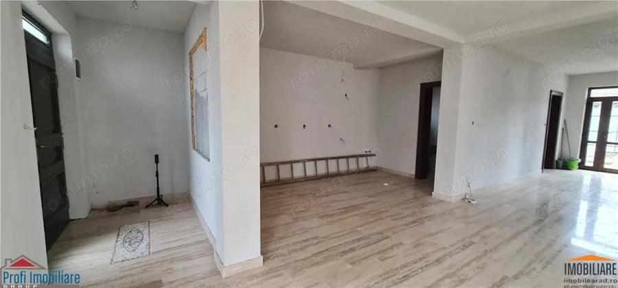 Casa noua Livada, finisata, 5 dormitoare, 225mp, teren 600mp - 14