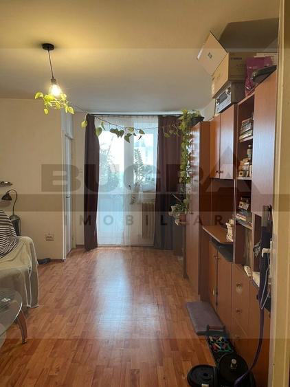 Garsoniera 28 mp, balcon, zona Detunata - 1