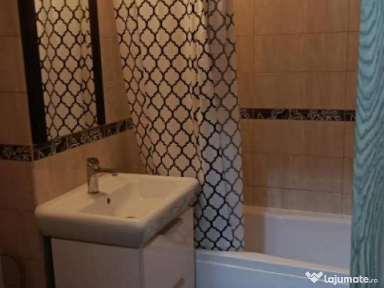 Garsoniera situata in zona FAR - 1