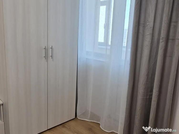 Inchiriez apartament 3 camere - 7