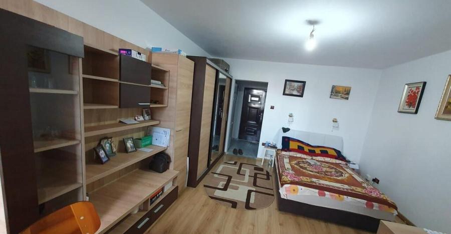 NORD - garsoniera p/4 pretabila locuit /birouri la 36900 eur - 23