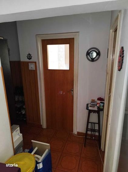 de vanzare apartament 3 camere Tei - 2