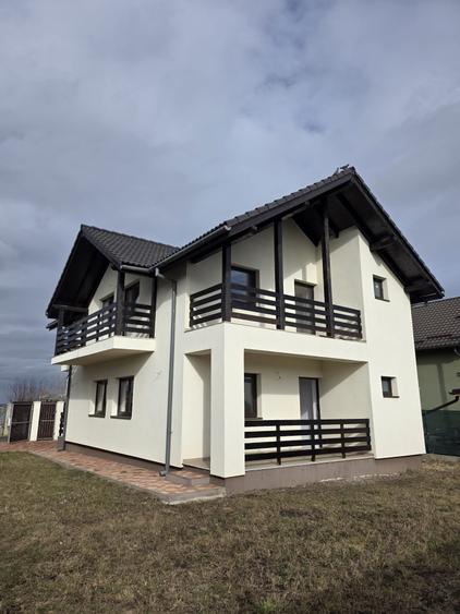 Casa Noua premium in Sanpetru - 9