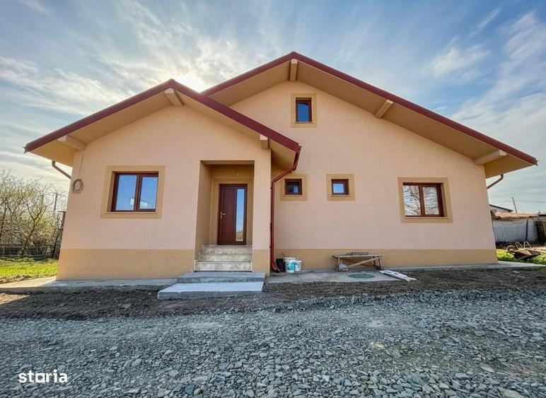 LA COMANDA | Casa cu 3 Camere - Lumina - 4