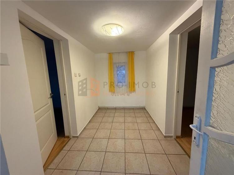Casa tip parter zona Cernatesti - 11