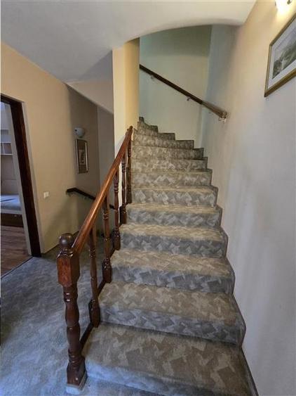 O CASA IN CARE LINISTEA DEVINE PARTE DIN VIATA DE ZI CU ZI - 15