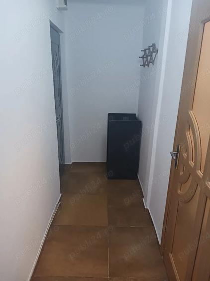 Proprietar!!Inchiriez apartament doua camere! - 1