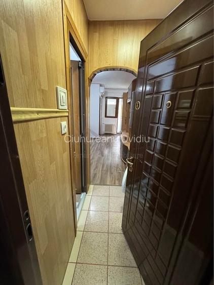 Garsoniera Baza3 etajul 3 din 4