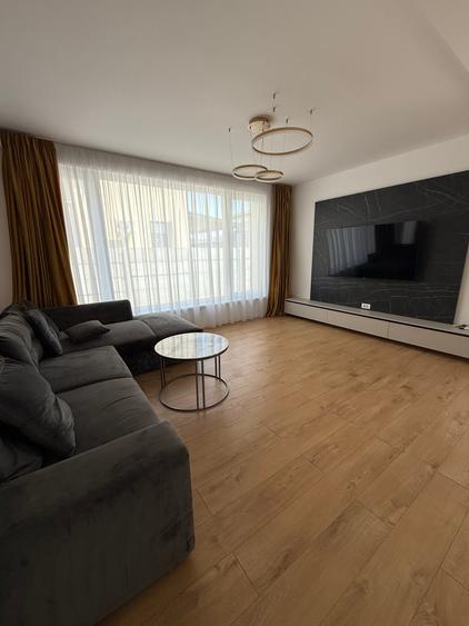 Vila 4 camere City Nord - 1