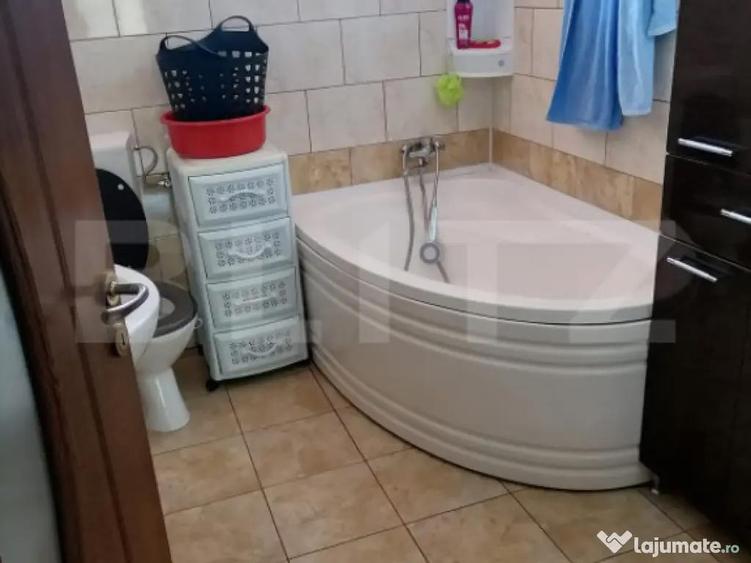 Casa de vanzare in Ernei - 13